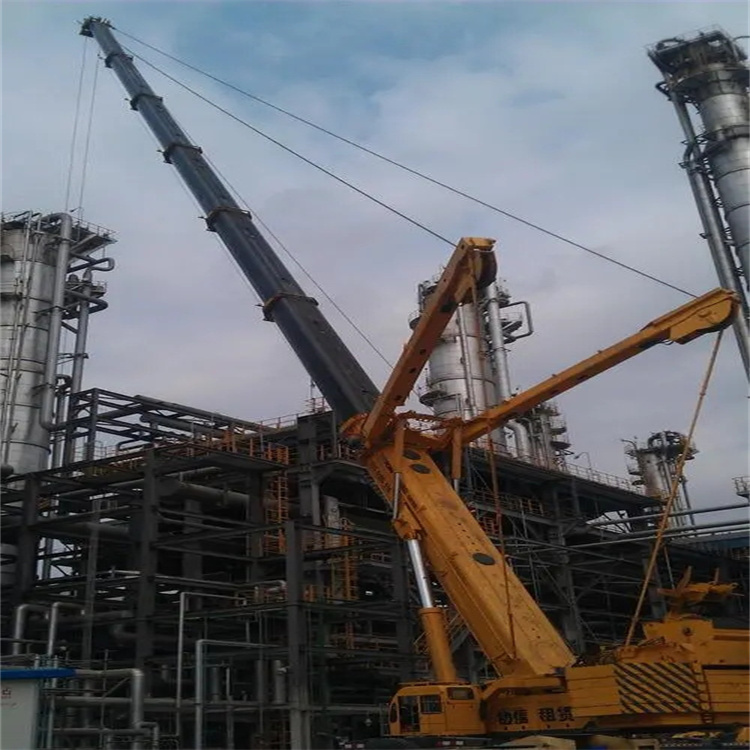 靖西吊板房的吊车