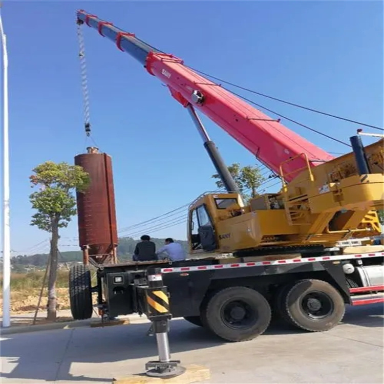 靖西80吨吊车出租多少钱